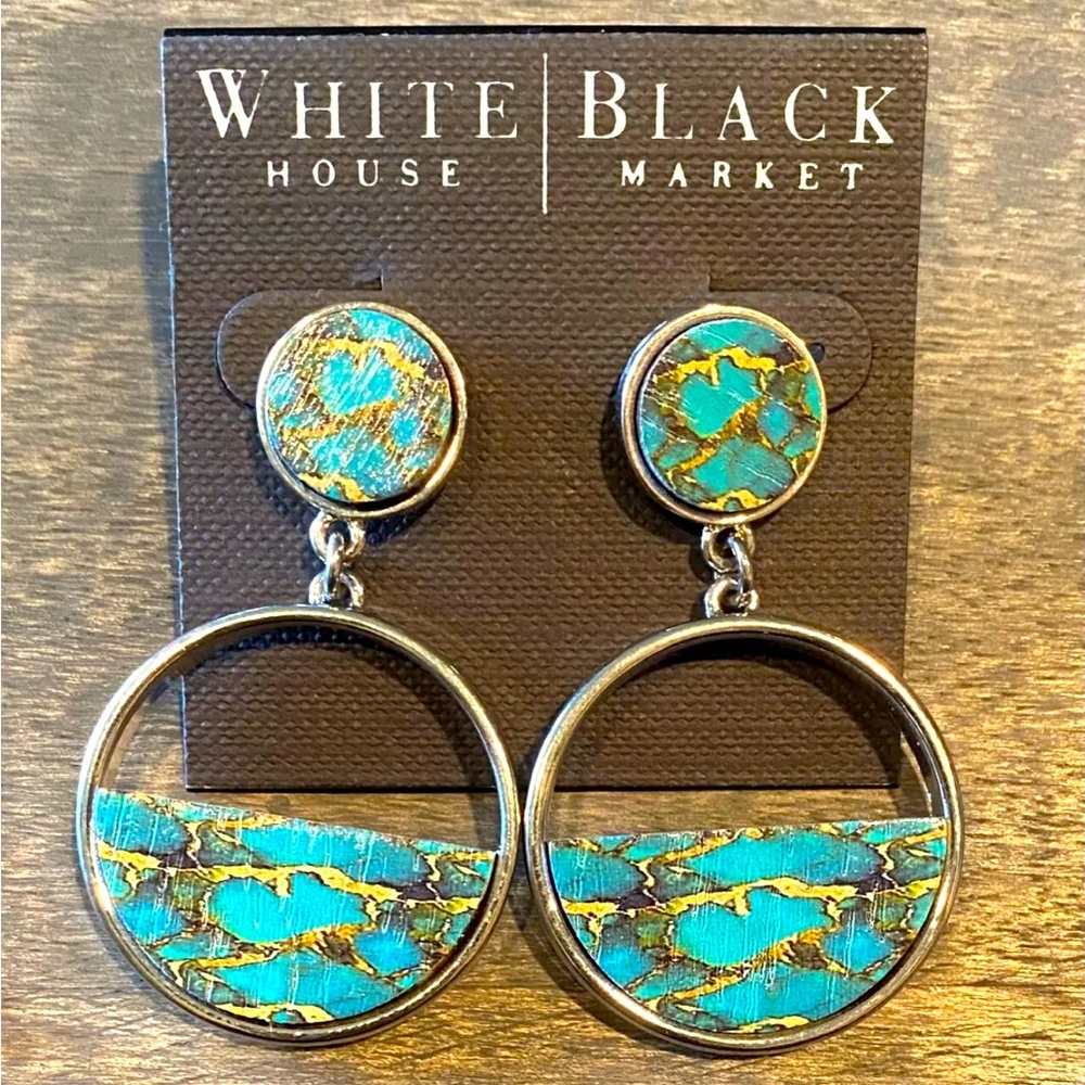 Pretty White House Black Market Turquoise Hoop Earrings NEW
